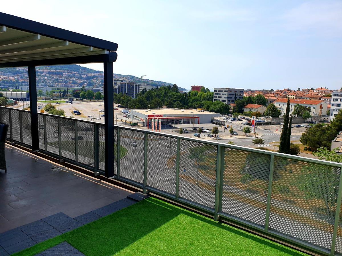 Apartment Polonia Koper Exteriör bild